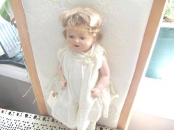 19'' COMPO K & K TOY MAMA DOLL WITH ANTIQUE CLOTHING